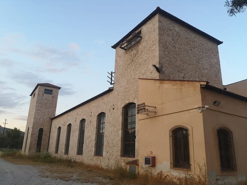 Quando a maggio del 2021 arrivammo davanti al Museo delle Solfare Trabia Tallarita,…