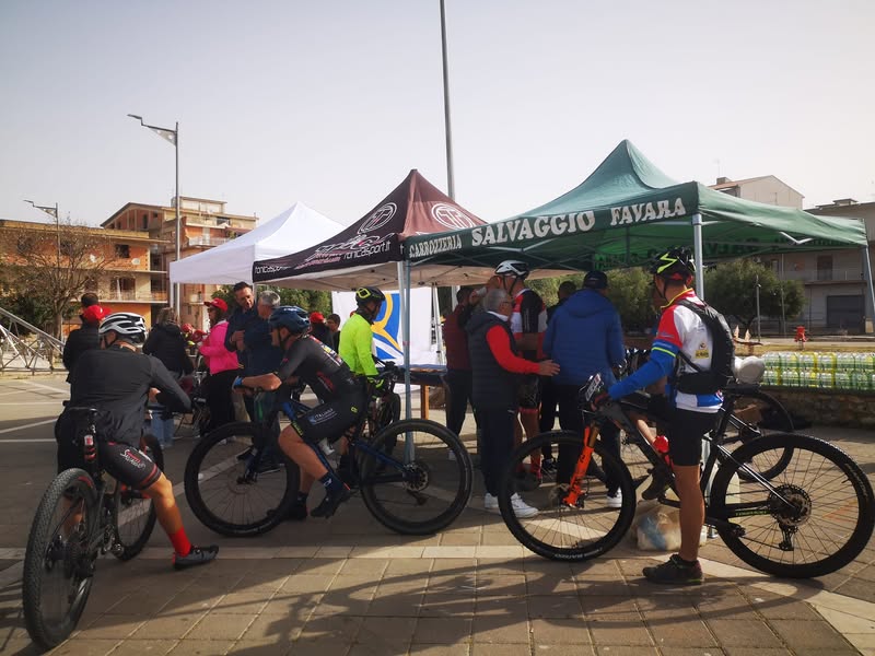 La fatica dei ciclisti Mtb che hanno gareggiato su un percorso che noi conosciamo molto…